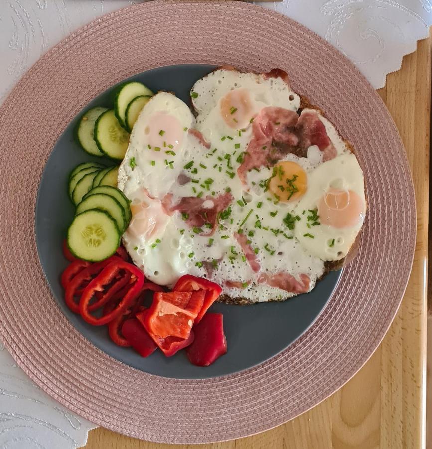 Boutique Penzion Slovenska - Penzion Bella Sicilia Presov Bagian luar foto
