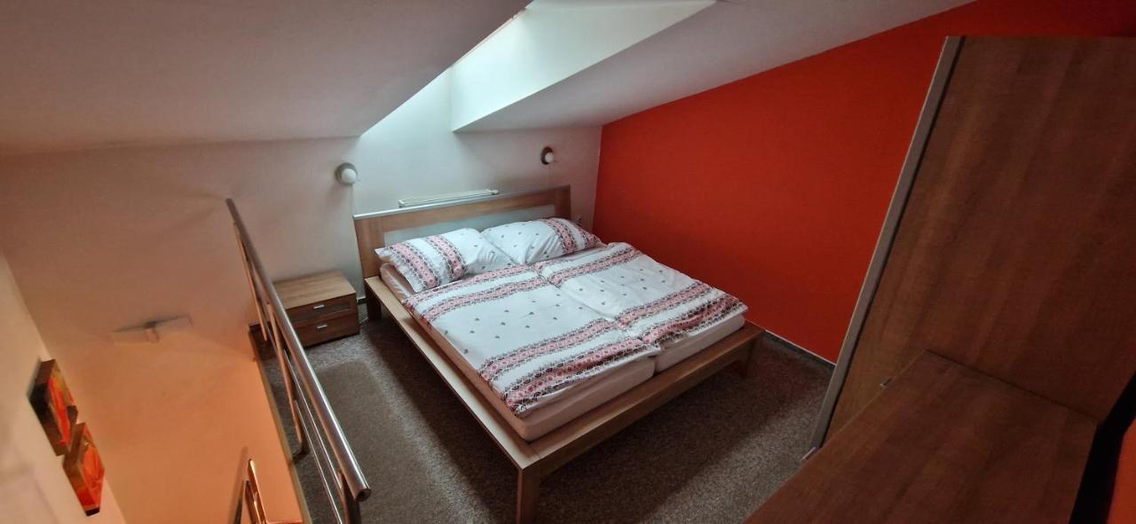 Boutique Penzion Slovenska - Penzion Bella Sicilia Presov Bagian luar foto