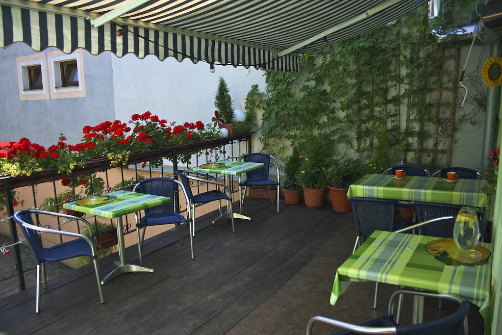 Boutique Penzion Slovenska - Penzion Bella Sicilia Presov Bagian luar foto